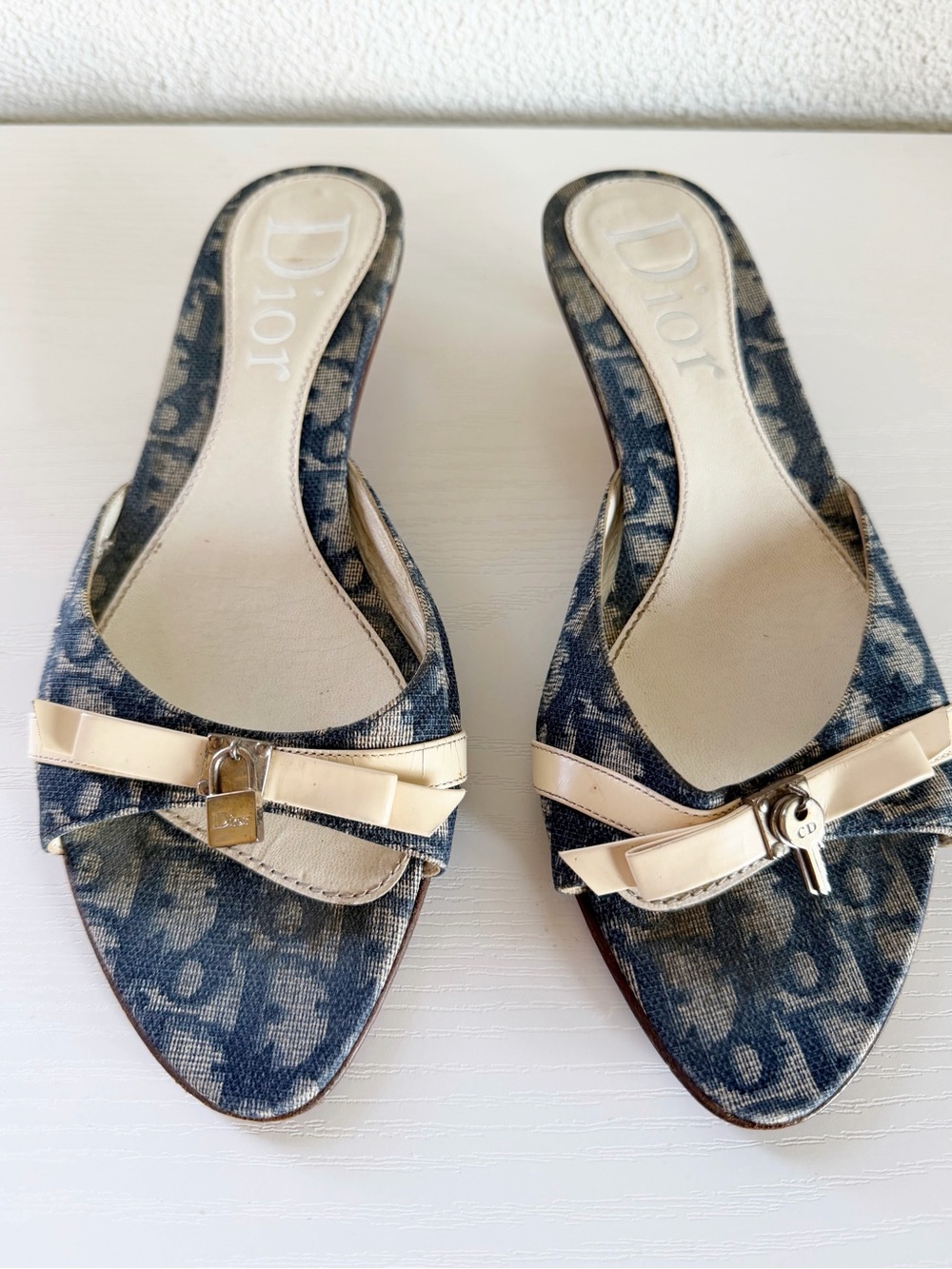 Vintage Christian Dior Oblique Lock & Key Mule Kitten Heels EU 39 - Picture 6 of 16
